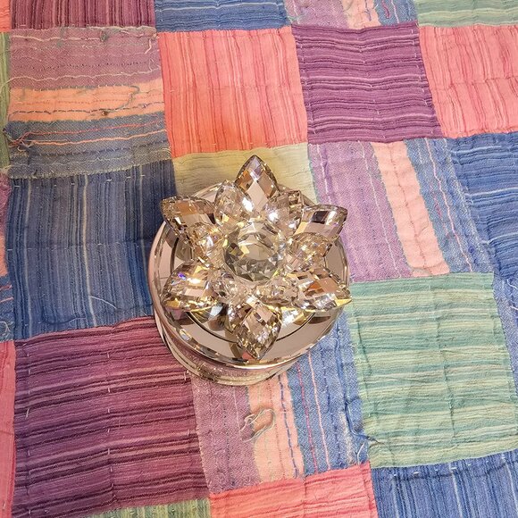 Trinket Box with Crystals and Glitter - Picture 2 of 6